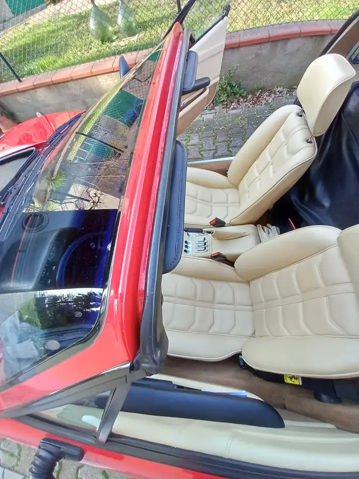 Ferrari 208 2.0 turbo GTS 220cv, foto 4