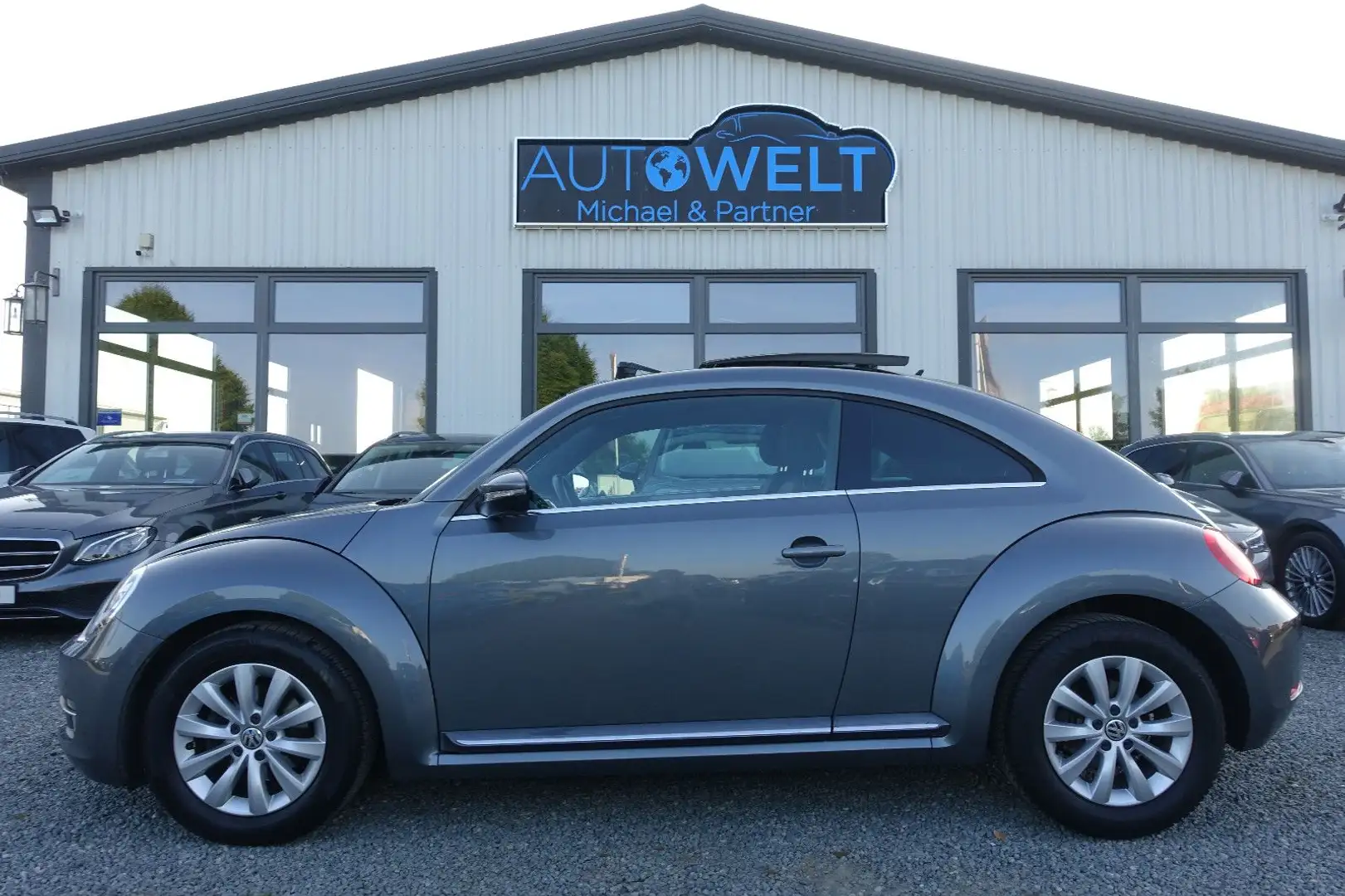 Volkswagen Beetle 1.2 TSI PANORAMA KLIMA SITZH XEN TÜV 5/27 Grau - 1