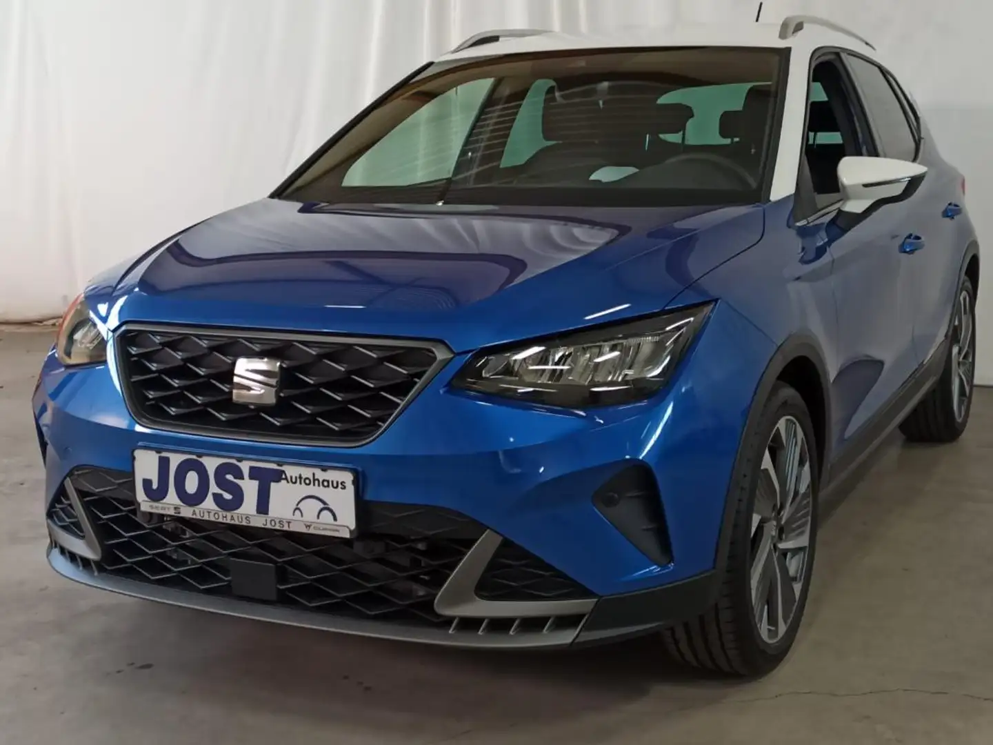 SEAT Arona FR 1.0 TSI Navi LED ParkAssist Kamera ACC LM18 Blau - 1