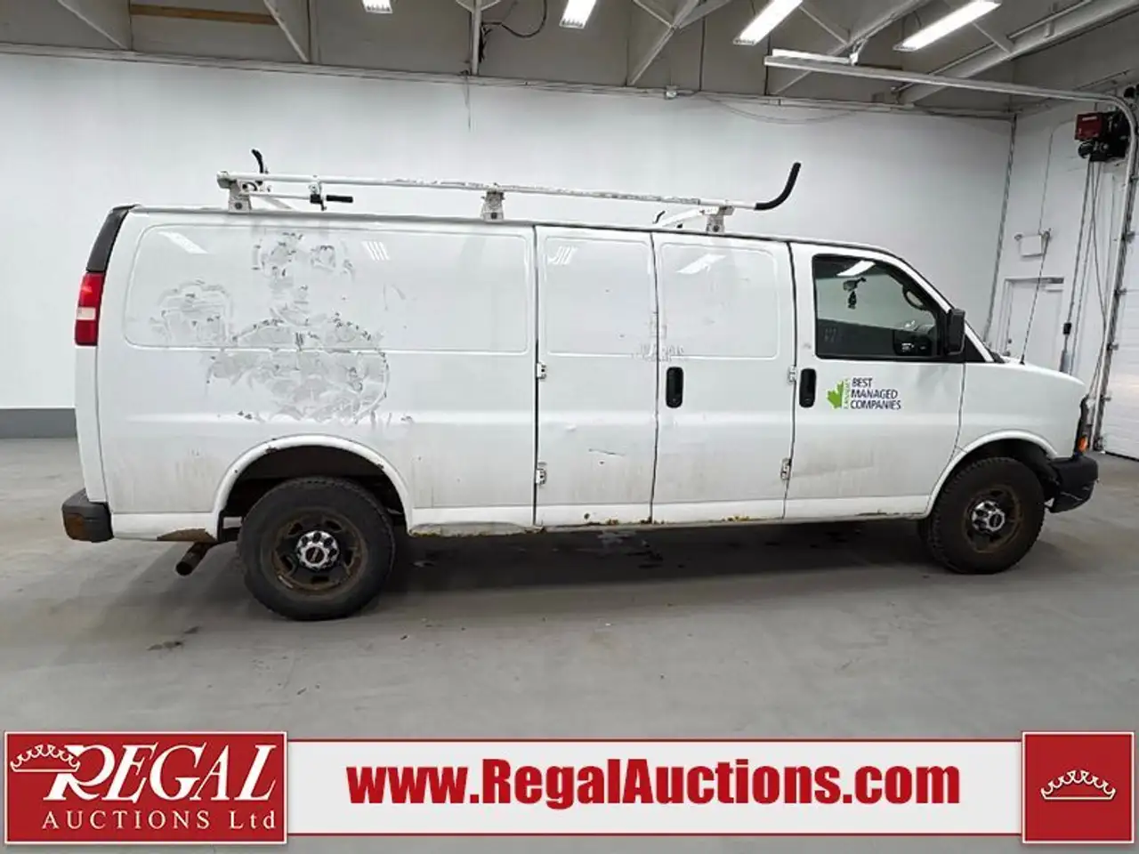 GMC Savana fotografie GMC Savana