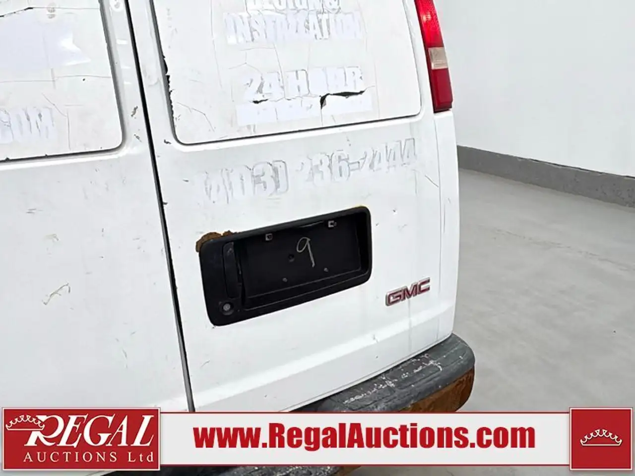 GMC Savana fotografie GMC Savana