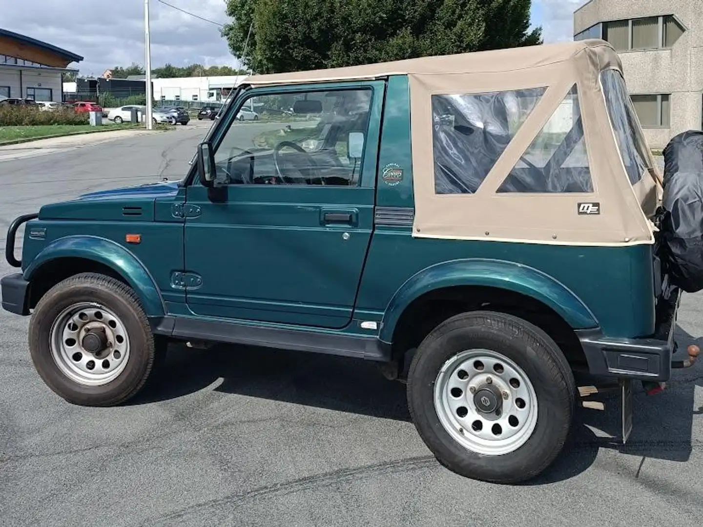 Suzuki Samurai 1.3i JX Country Club Grün - 1