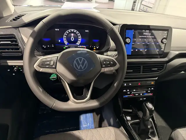 Volkswagen T-Cross view 11
