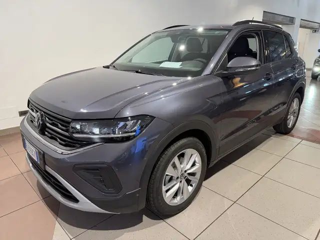 Volkswagen T-Cross main image