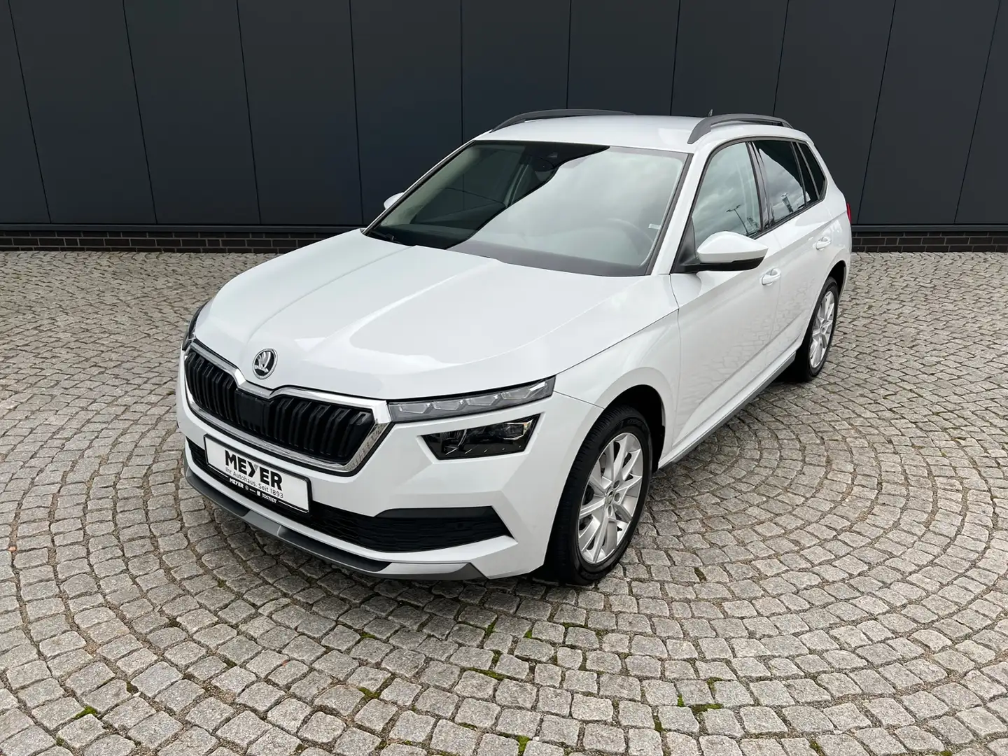 Skoda Kamiq Style 1.5 TSI DSG *AHK, LED, ACC, 17"-LM* Blanc - 2