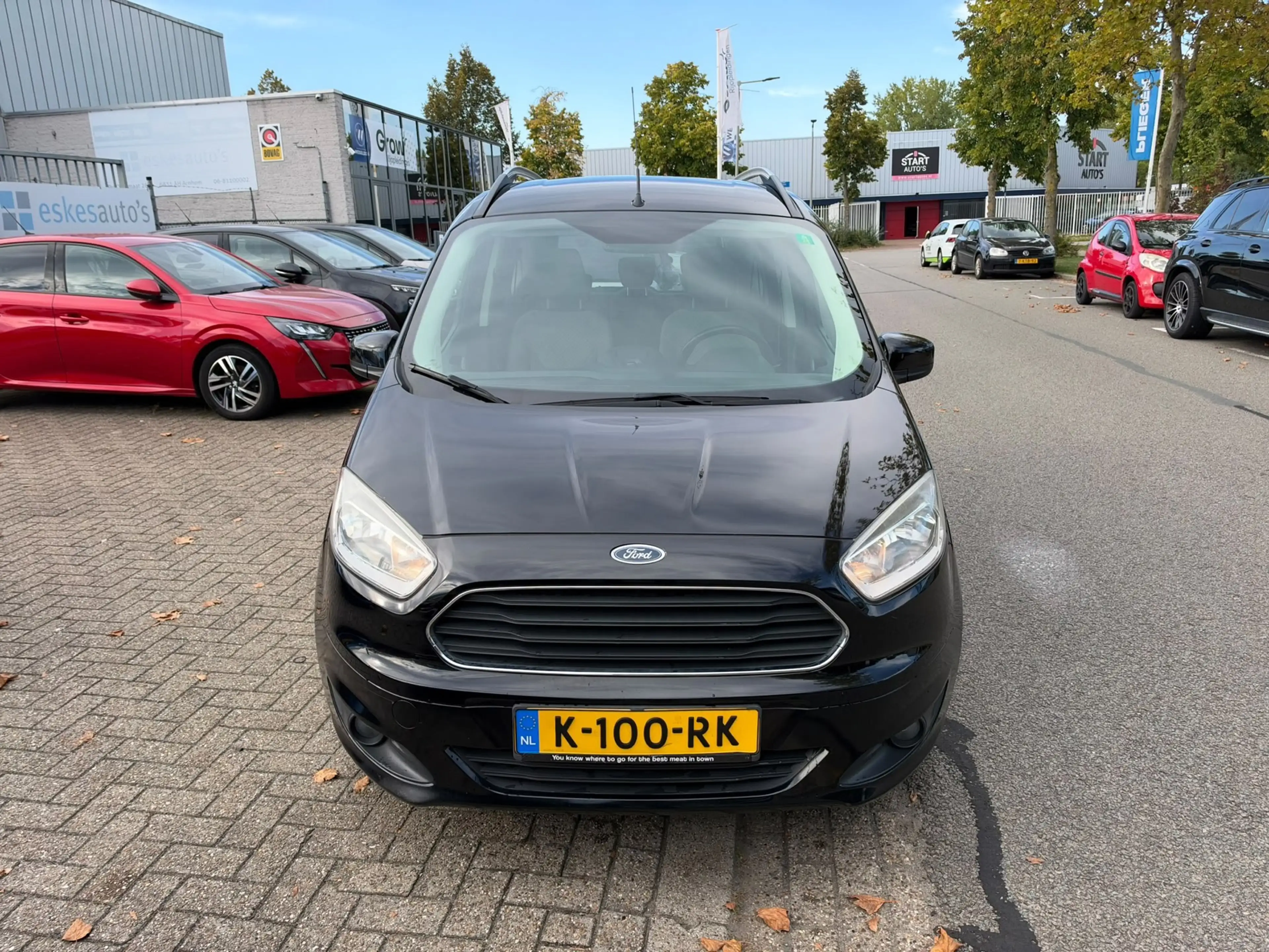 Ford Tourneo Courier 1.0 Titanium, Airco, Trekhaak, Cruise Control, Dub — photo 4