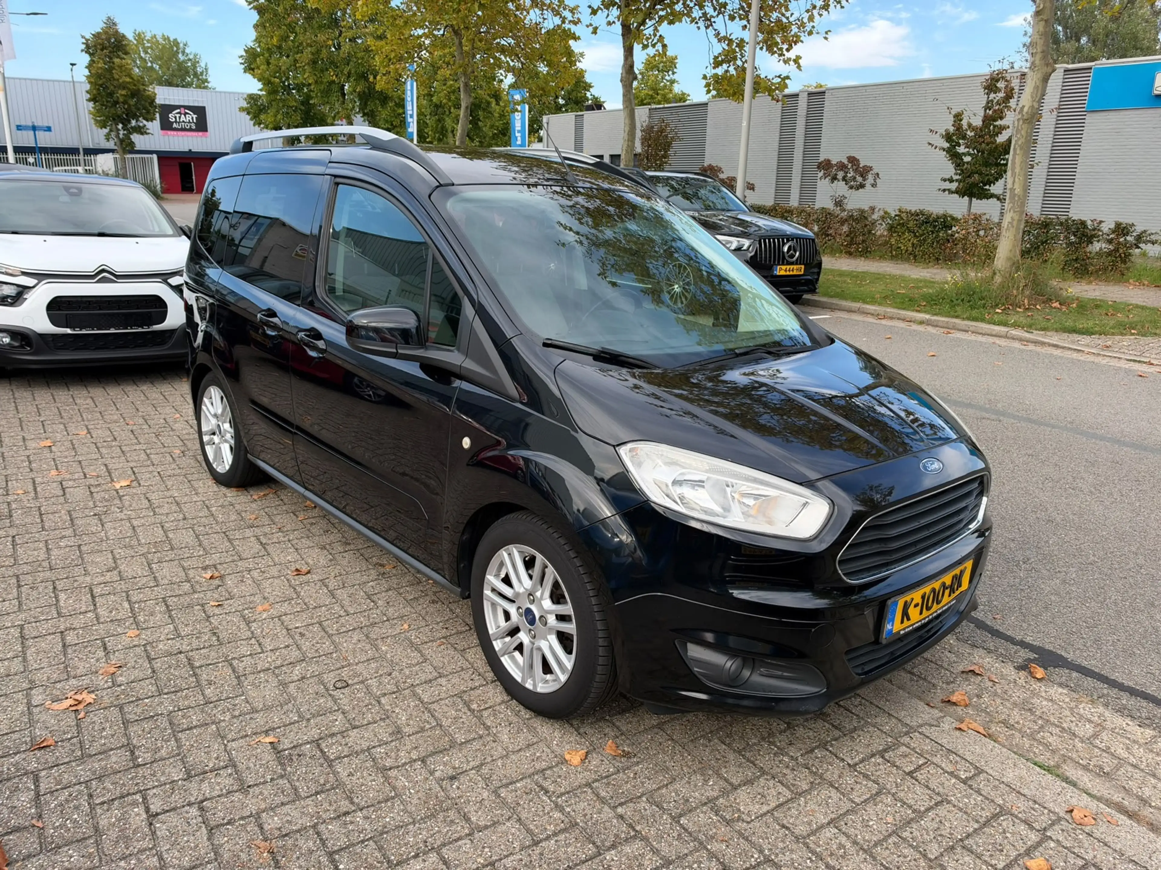 Ford Tourneo Courier 1.0 Titanium, Airco, Trekhaak, Cruise Control, Dub — photo 5