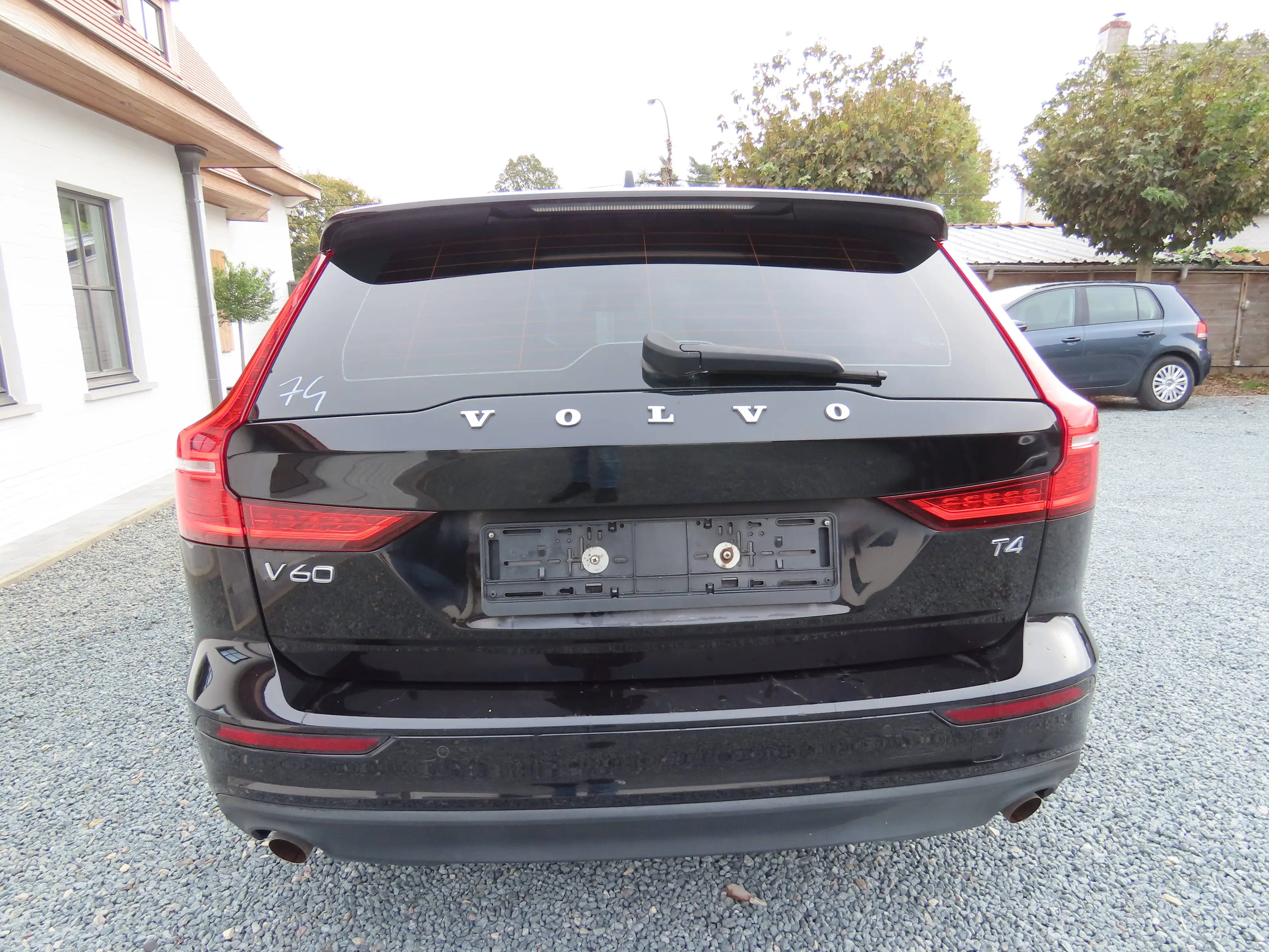 Volvo V60 V60 2.0 T4 Momentum Pro Geartronic — photo 10
