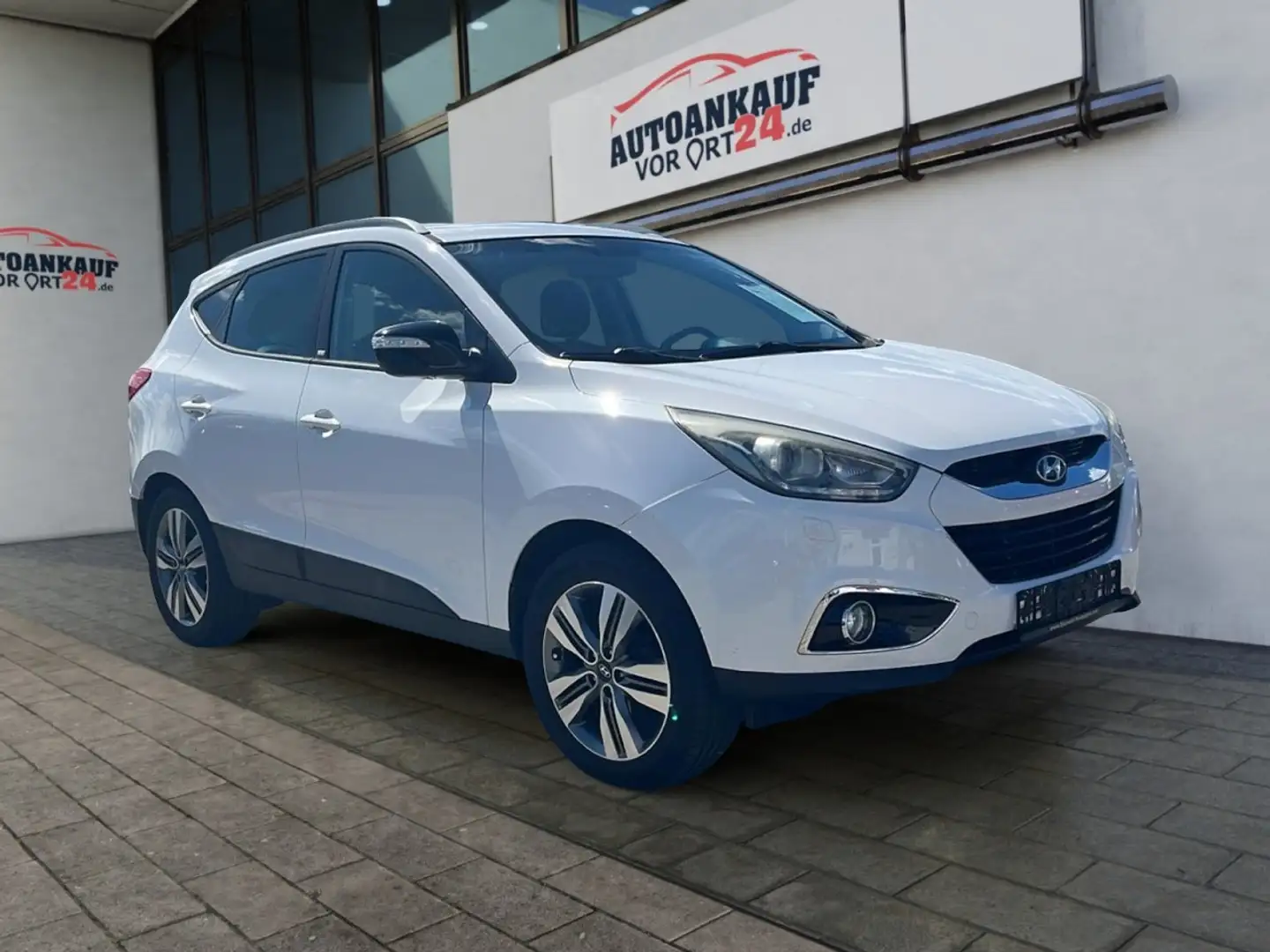Hyundai iX35 Premium GO! AWD*Xenon*Leder*8-fach*Navi* Klima Weiß - 1