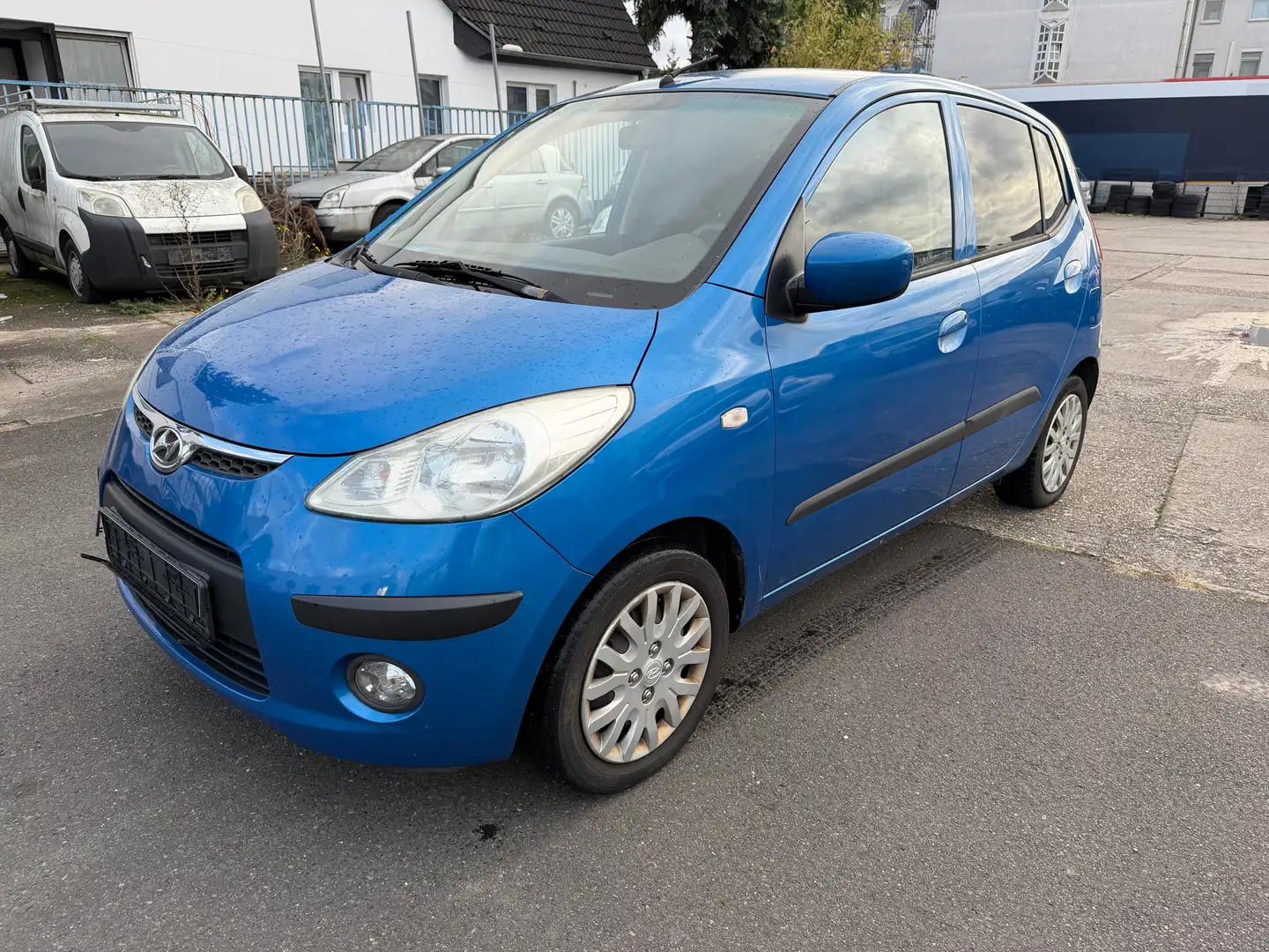 Hyundai i10 i10 1.1 CRDi Style Blau - 1
