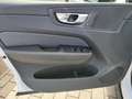 Volvo XC60 B5 Diesel EU6d R Design AWD AD StandHZG Navi Leder Weiß - thumbnail 16