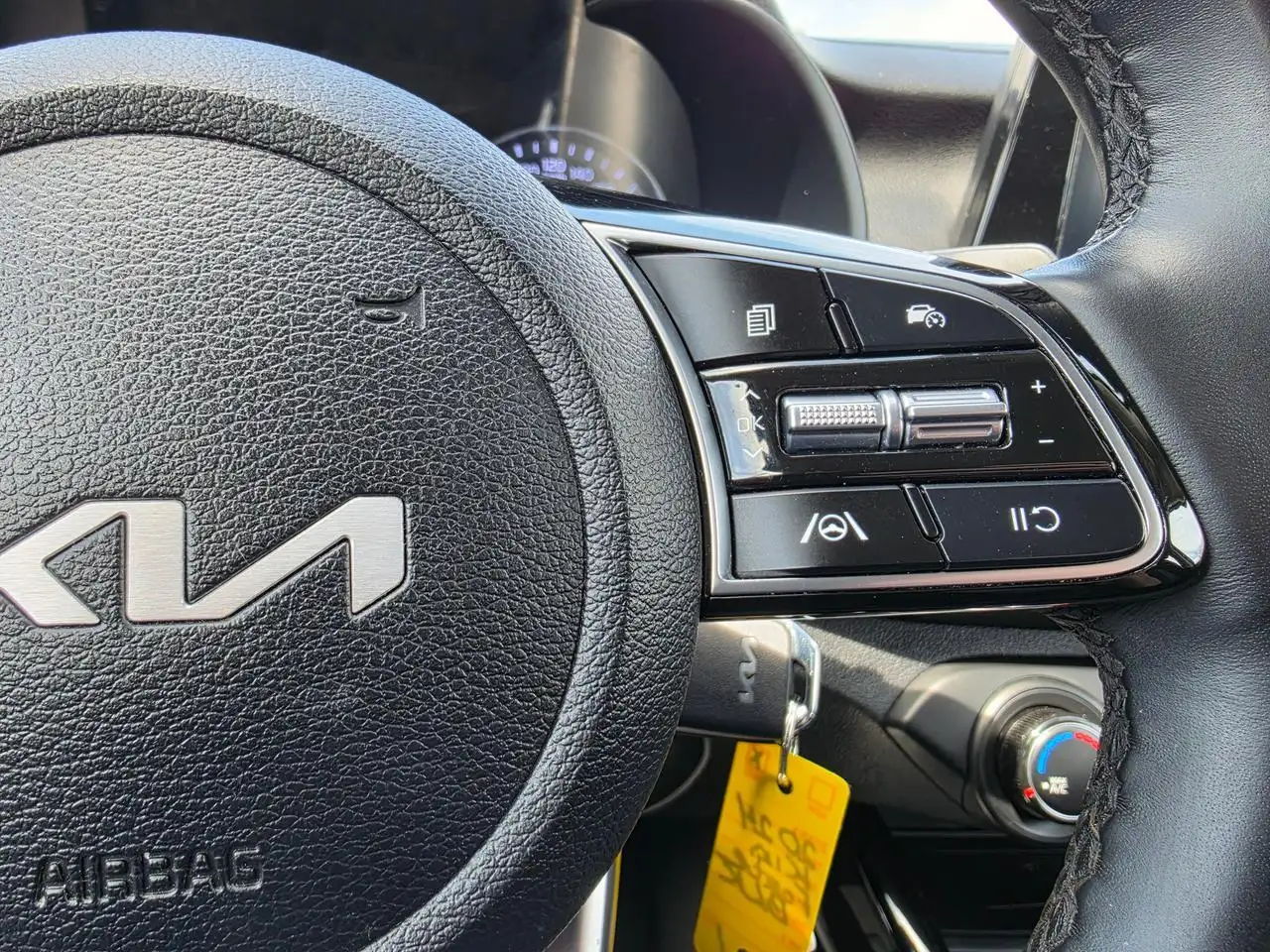Kia Forte снимка Kia Forte