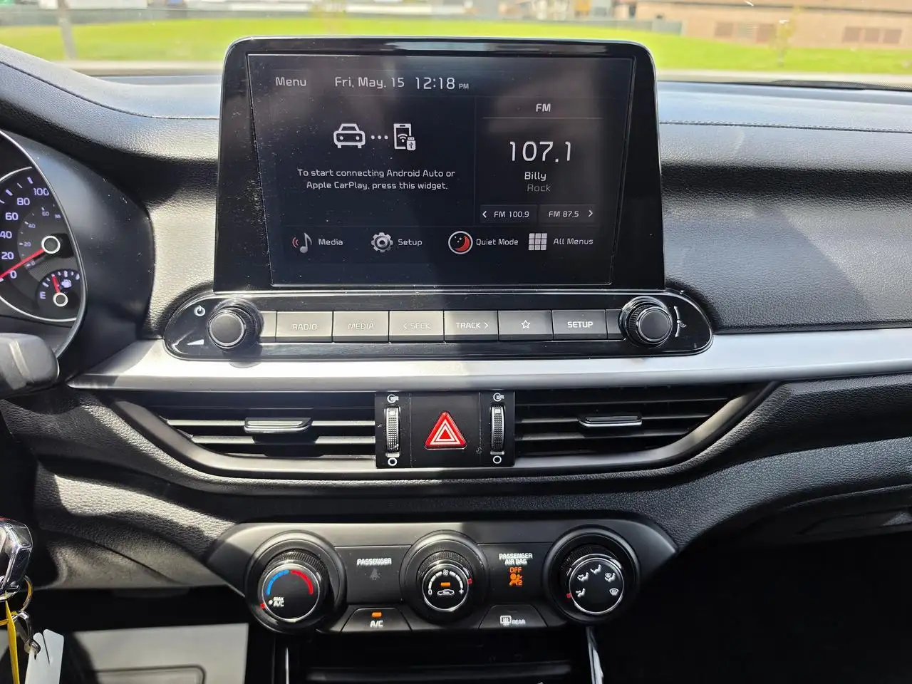 Kia Forte снимка Kia Forte