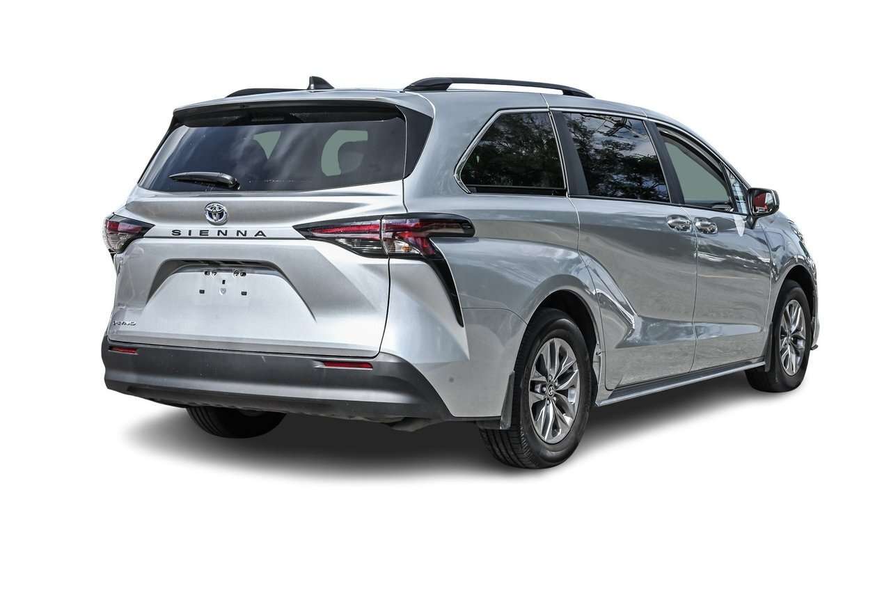 2025 Toyota Sienna Sienna LE AWD 8-Pass Carplay * All wheel drive * H — снимка 1