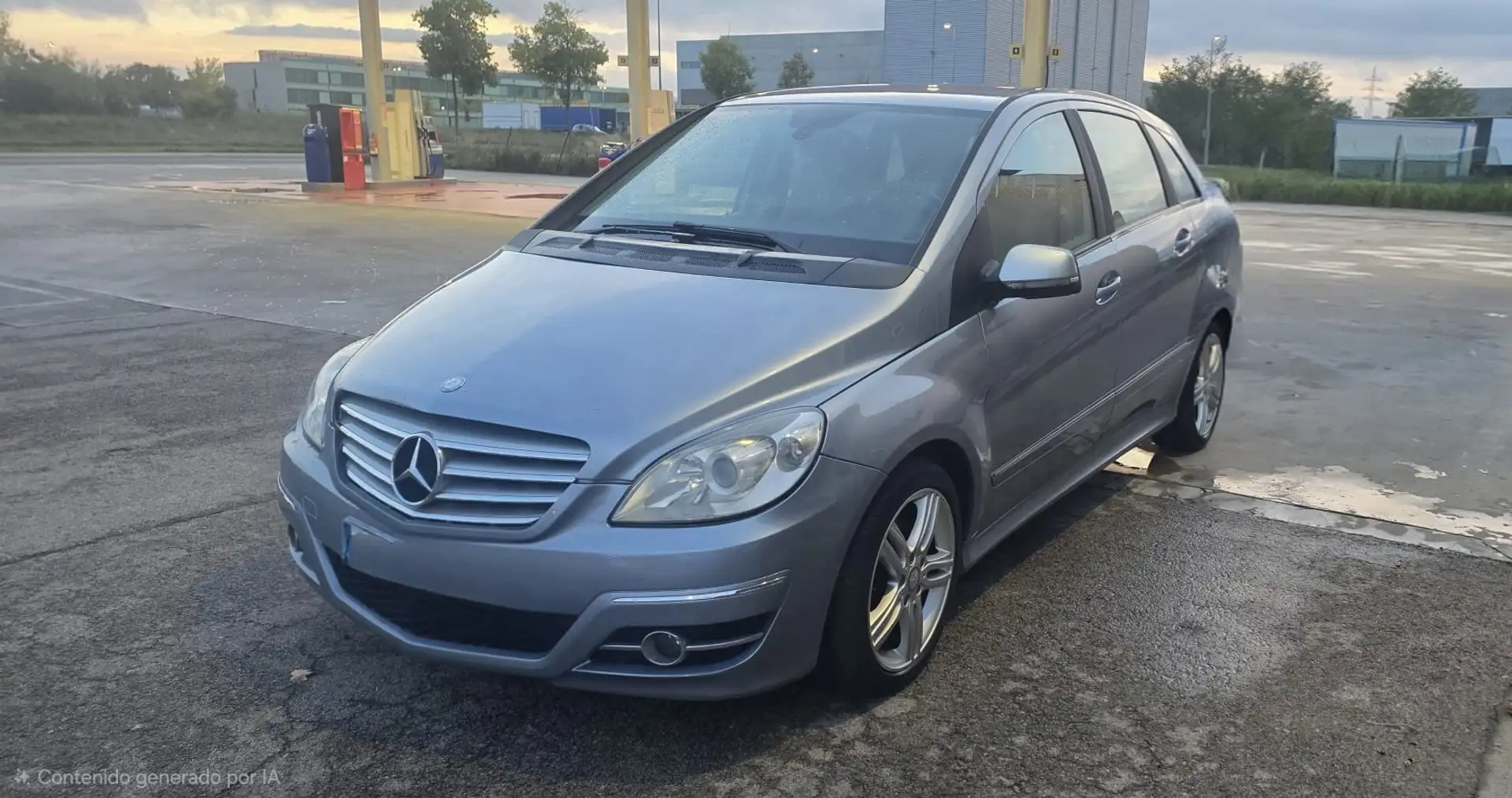 Mercedes-Benz B 200 Turbo Autotronic - 1