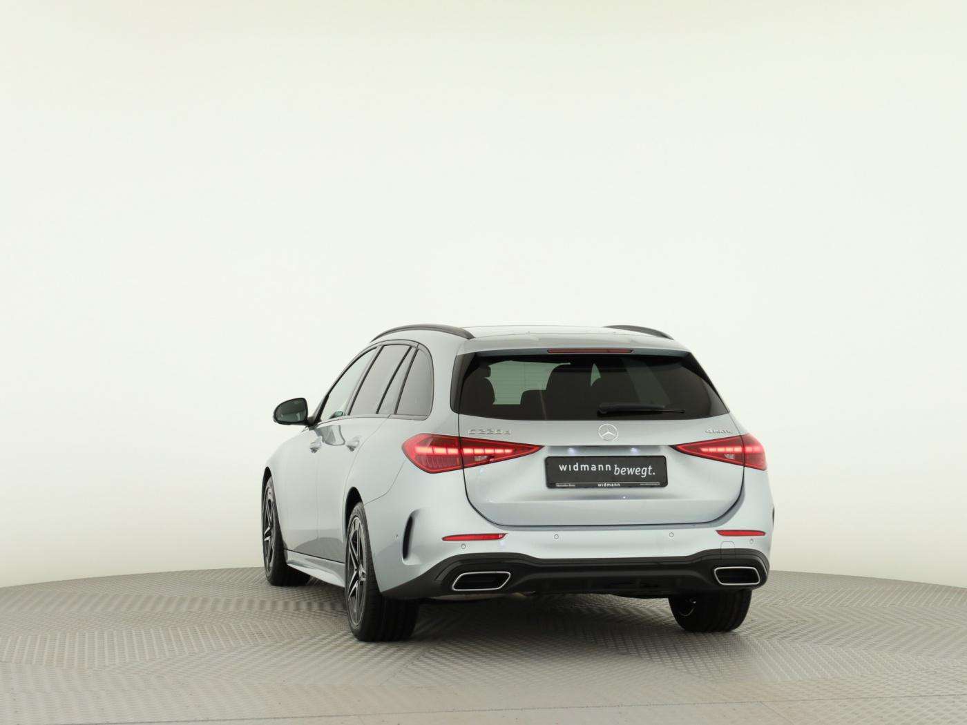 Mercedes-Benz C 220