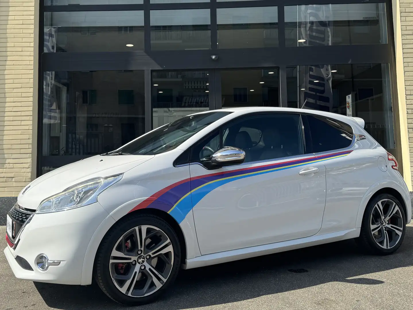 Peugeot 208 3p 1.6 thp 16v Gti 200cv Bianco - 2
