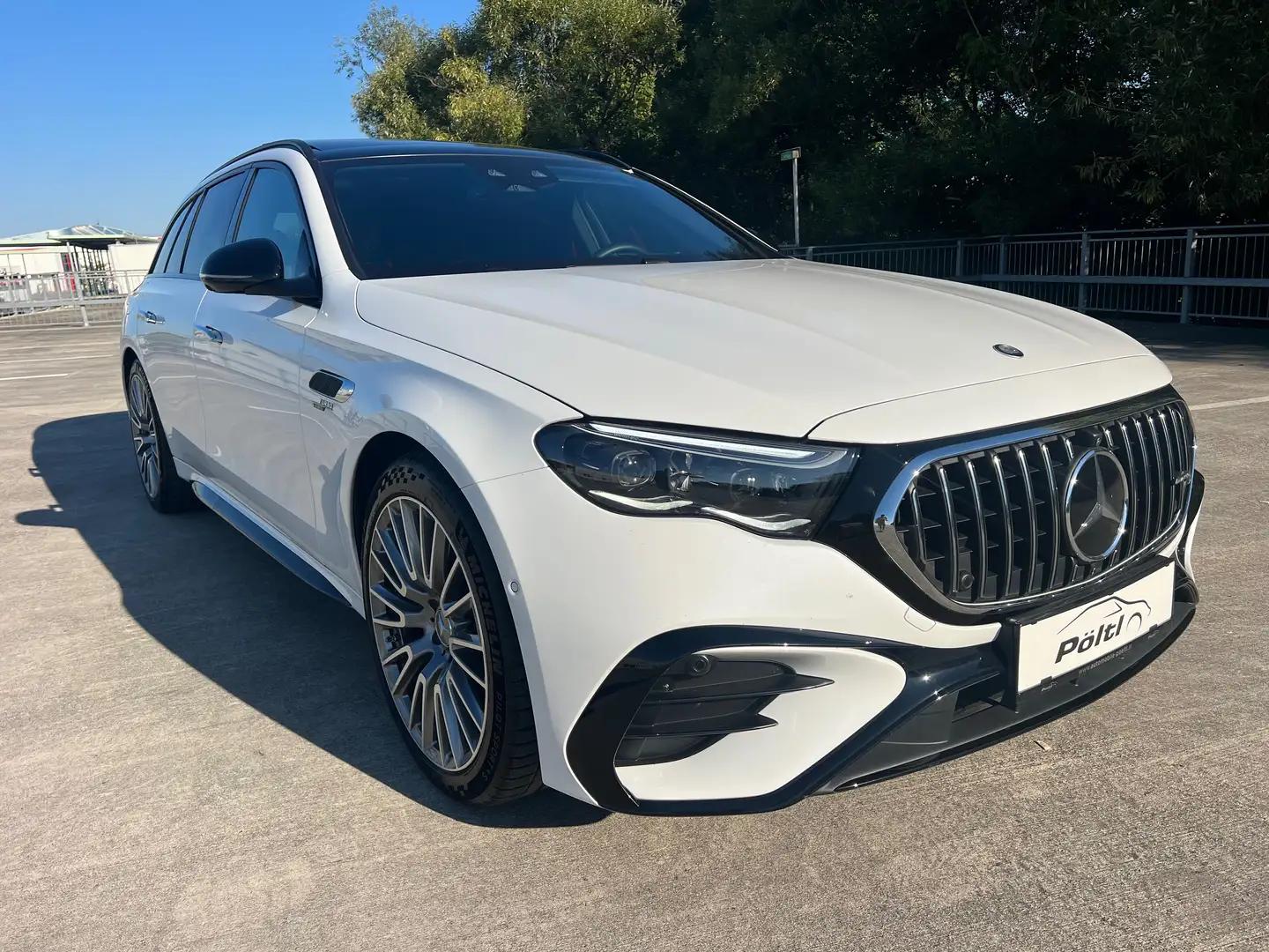 Mercedes-Benz E 53 AMG 4Matic+ PANO NIGHT SUPERSCREEN AHK 20" MWST TOP! Weiß - 1