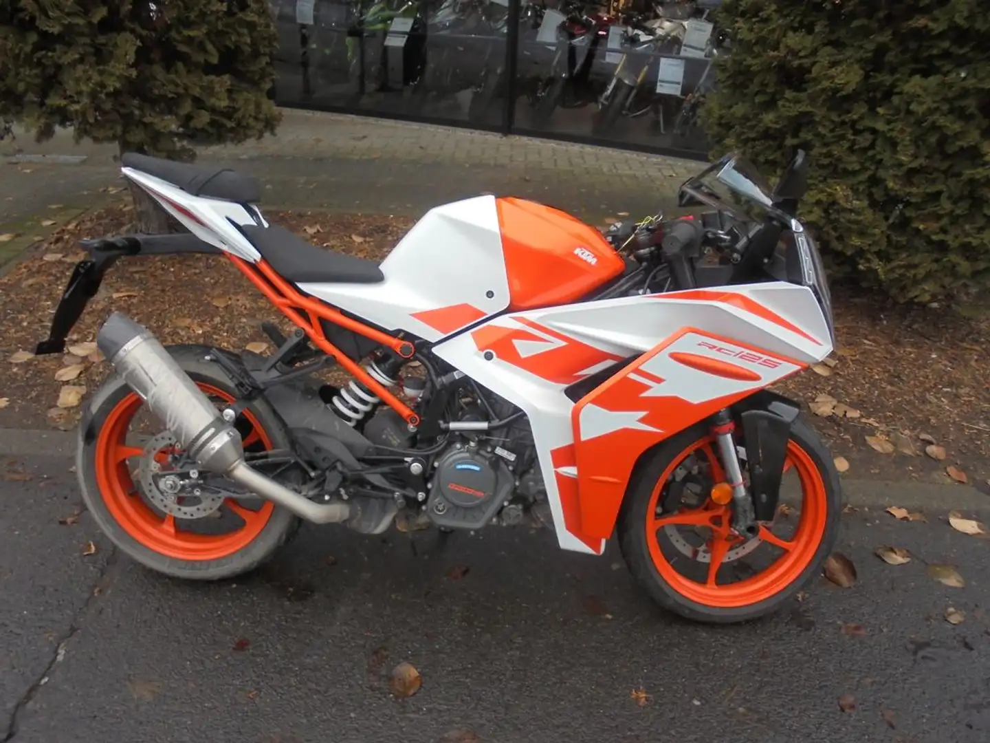 KTM RC 125 KOMMISSIONSBIKE !!! Blanco - 2