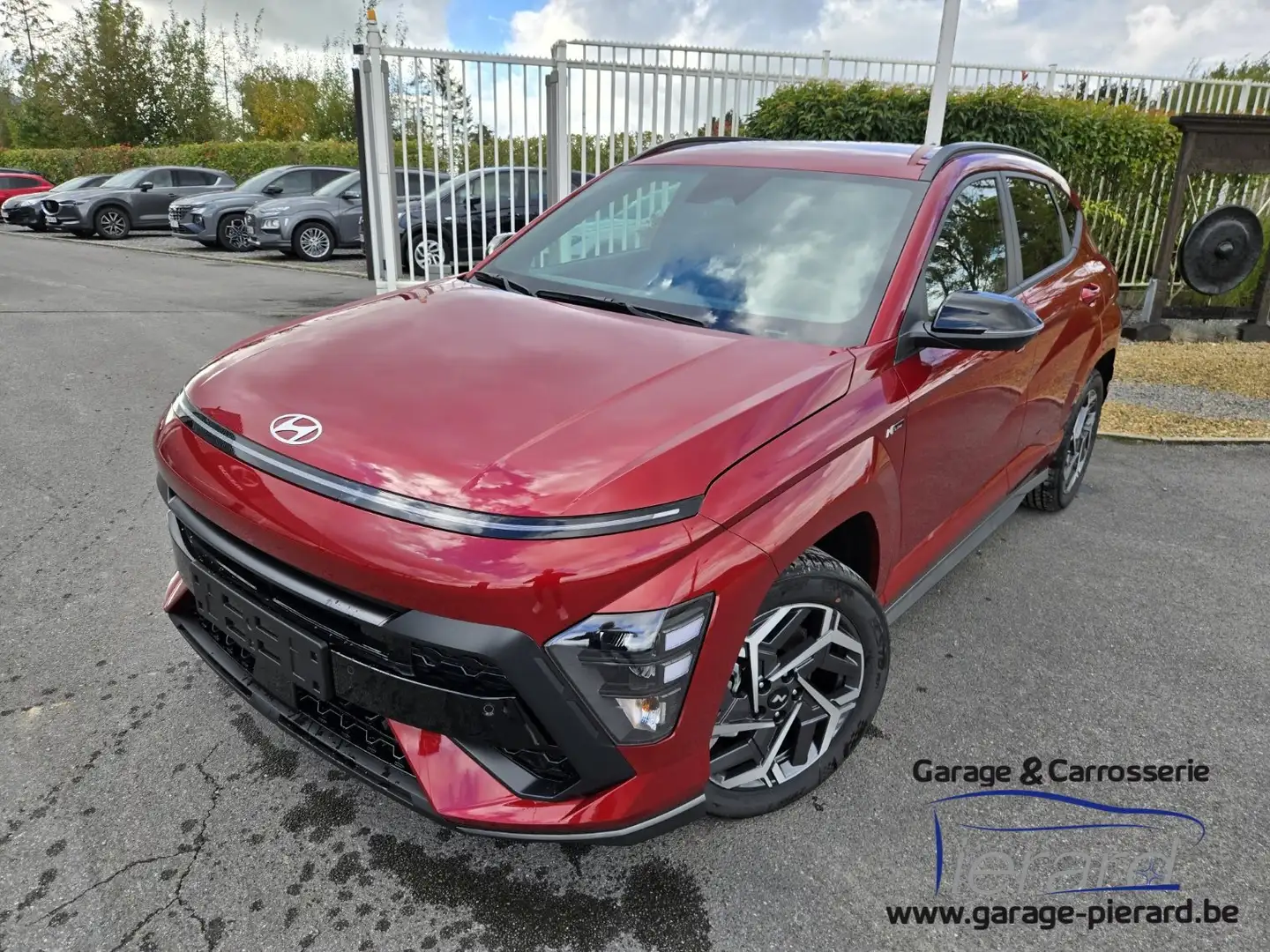 Hyundai KONA Feel N-Line * REPRISE POSSIBLE* Rood - 1