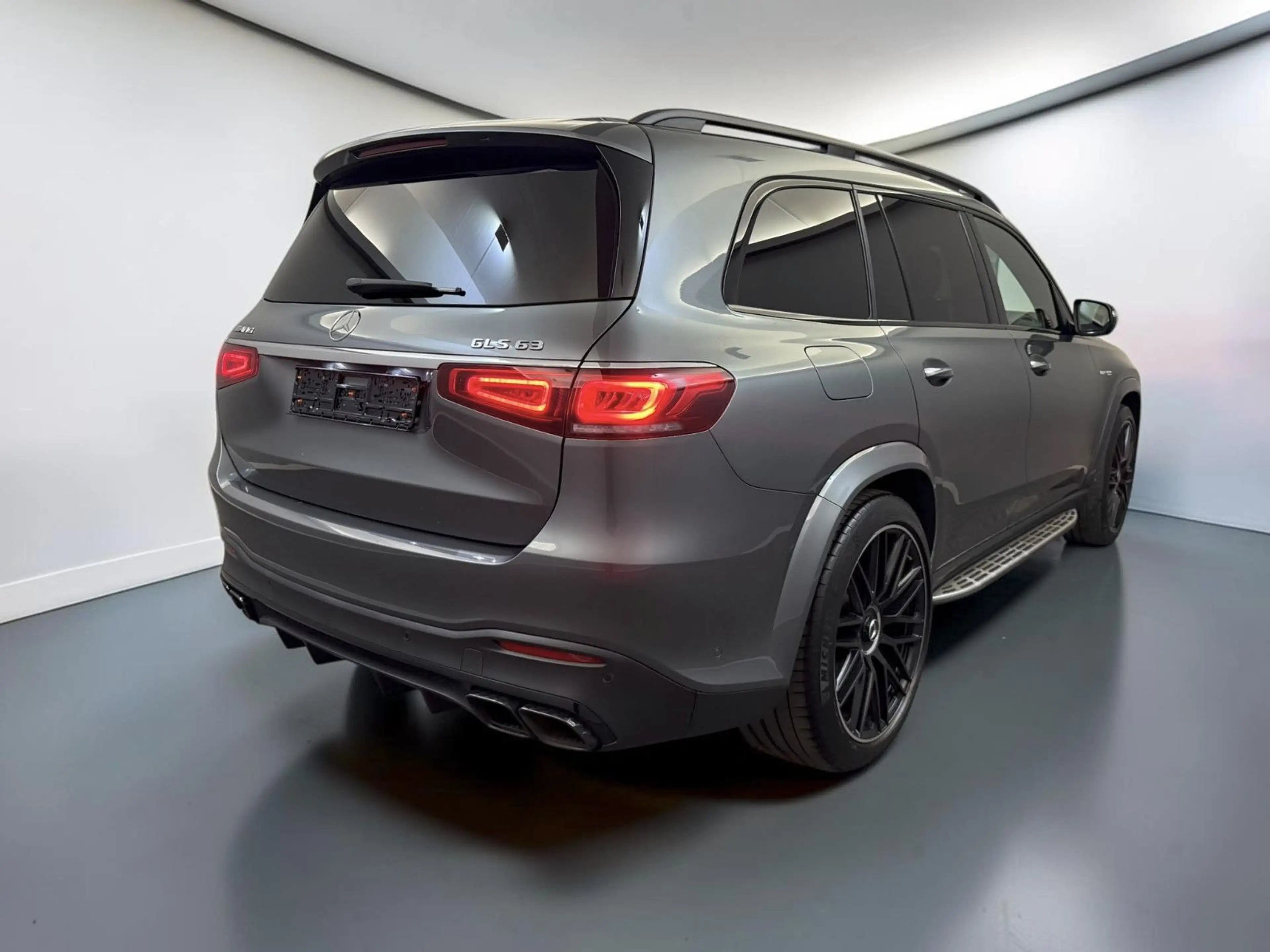 Mercedes-Benz GLS 63 AMG 4M+ EXKLUSIV*BEAM*BURM*AIRM*SITZKLIM*VOLL — photo 9