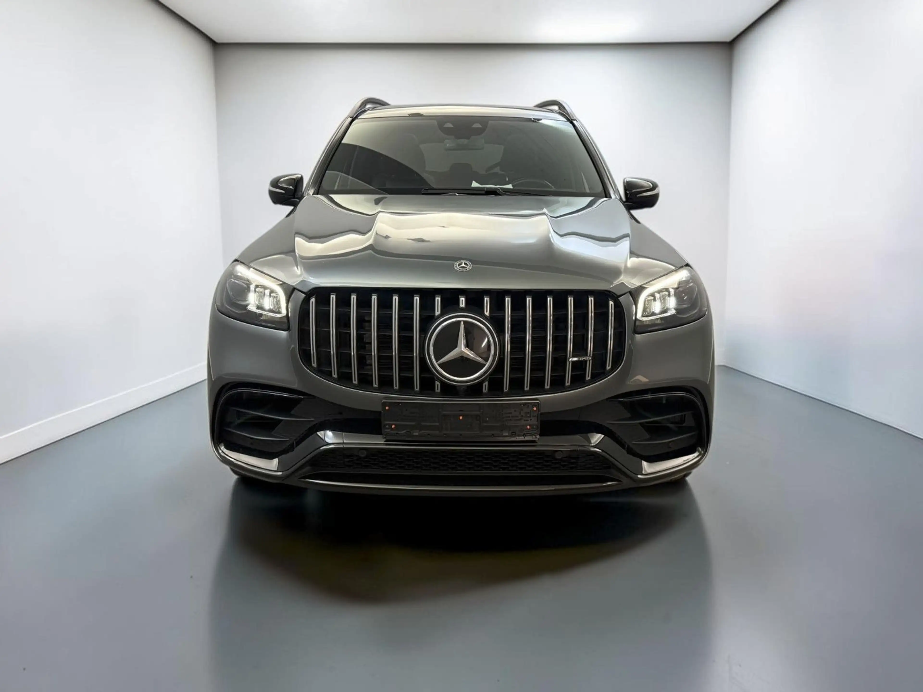 Mercedes-Benz GLS 63 AMG 4M+ EXKLUSIV*BEAM*BURM*AIRM*SITZKLIM*VOLL — photo 2