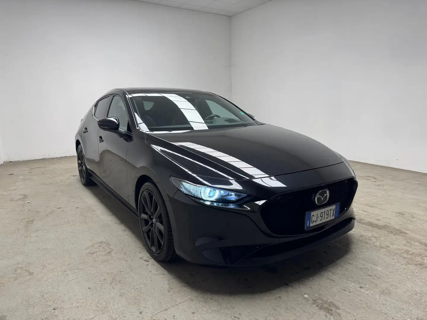 Mazda 3 5 Porte 2.0 Skyactiv-X M Hybrid Exclusive Design Pack Noir - 1