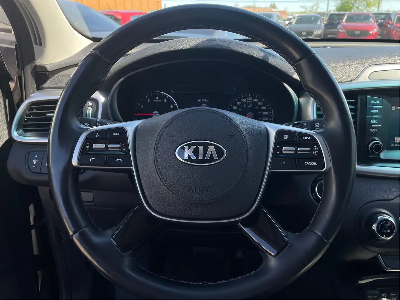 Kia Sorento photo Kia Sorento