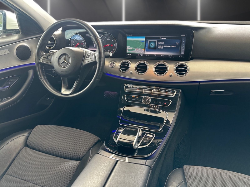 Mercedes-Benz E 350 T Avantgarde/AHK/Abst.Tempomat — photo 21