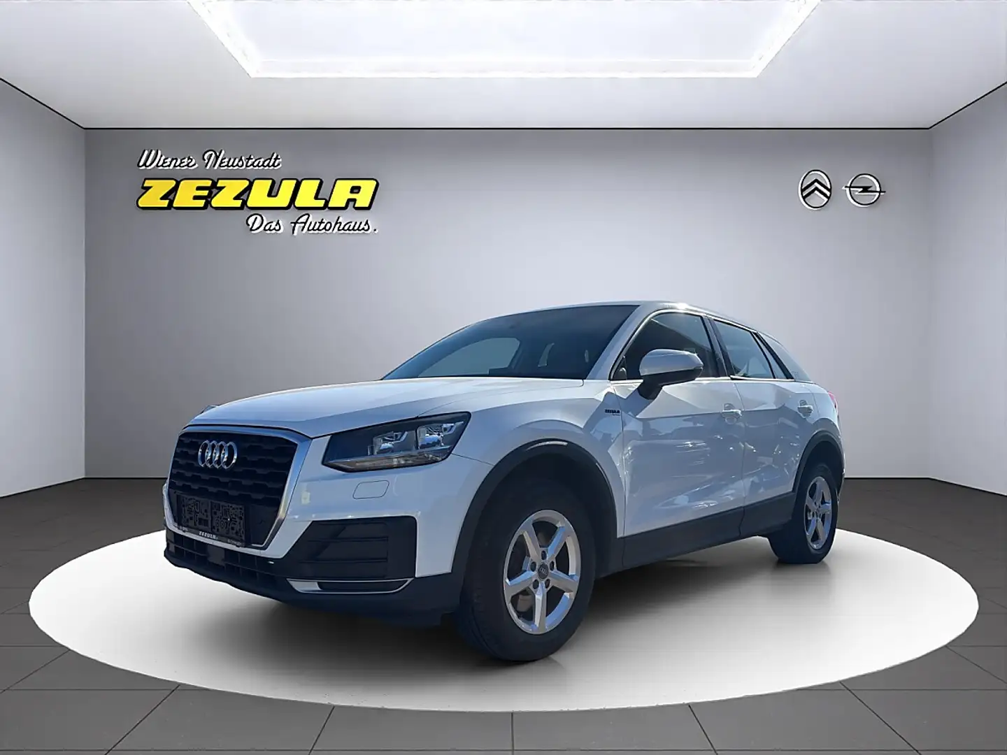 Audi Q2 1,0 TFSI Weiß - 1