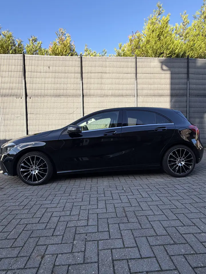 Mercedes-Benz A 180