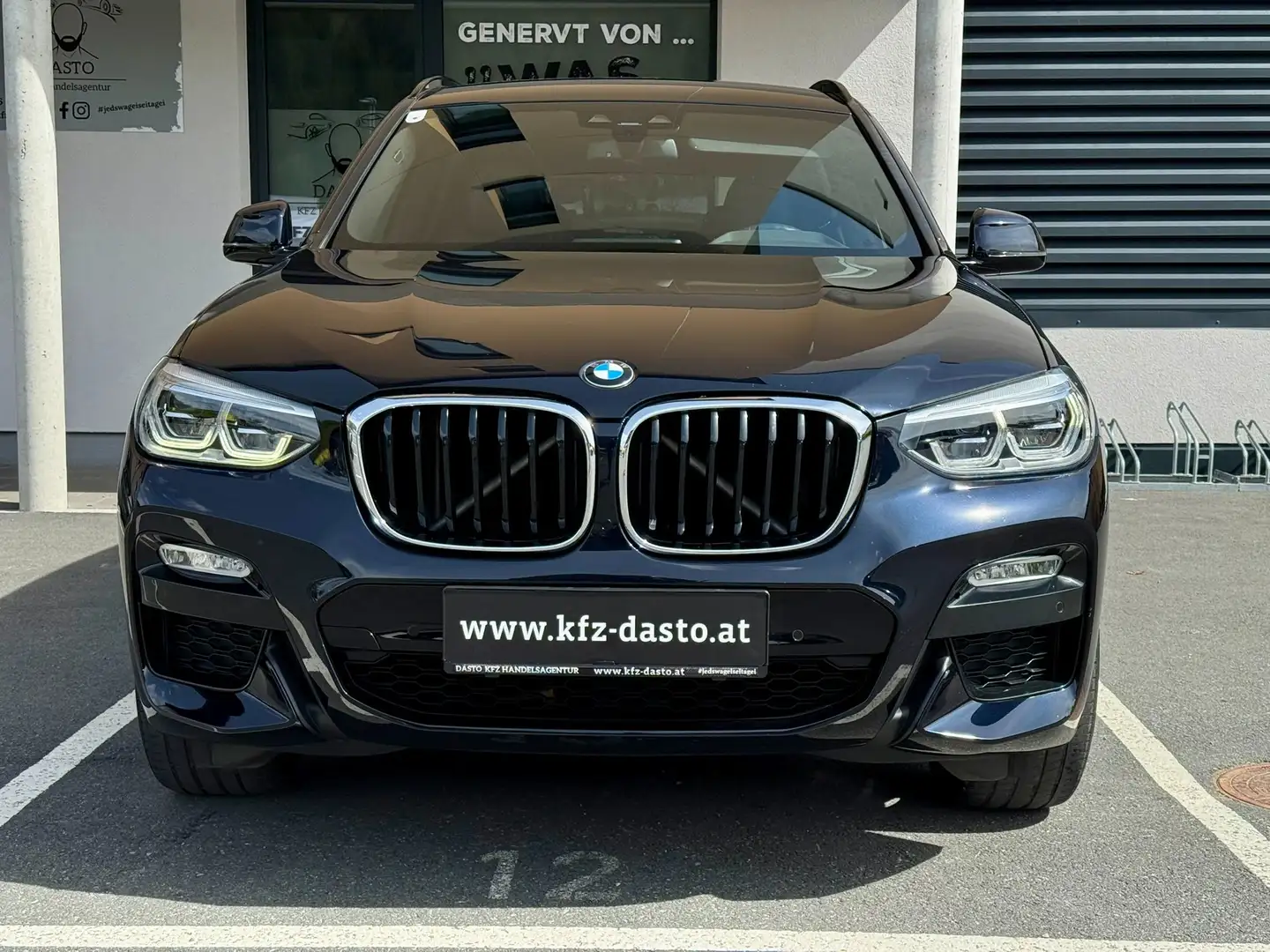 BMW X3 xDrive 20 d M Sport II AHK II LED II M Technic Schwarz - 1