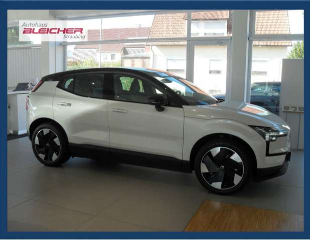 Imagine Volvo EX30 Ultra 2WD | Winterpaket