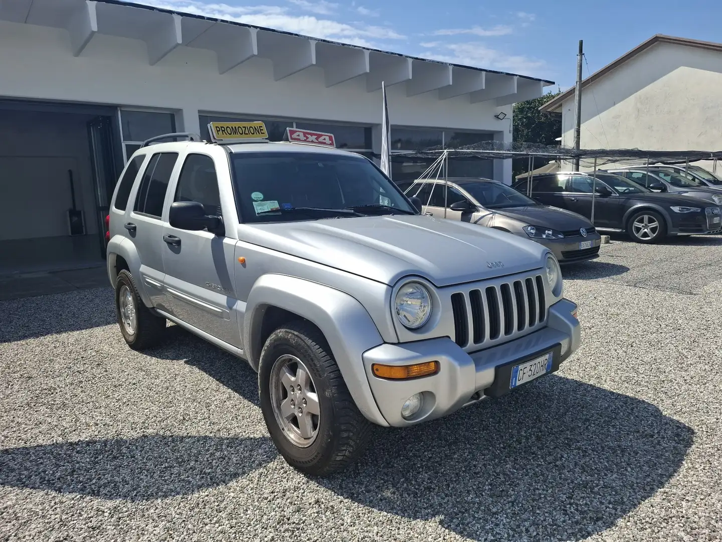 Jeep Cherokee 2.8 crd Limited auto Silber - 1