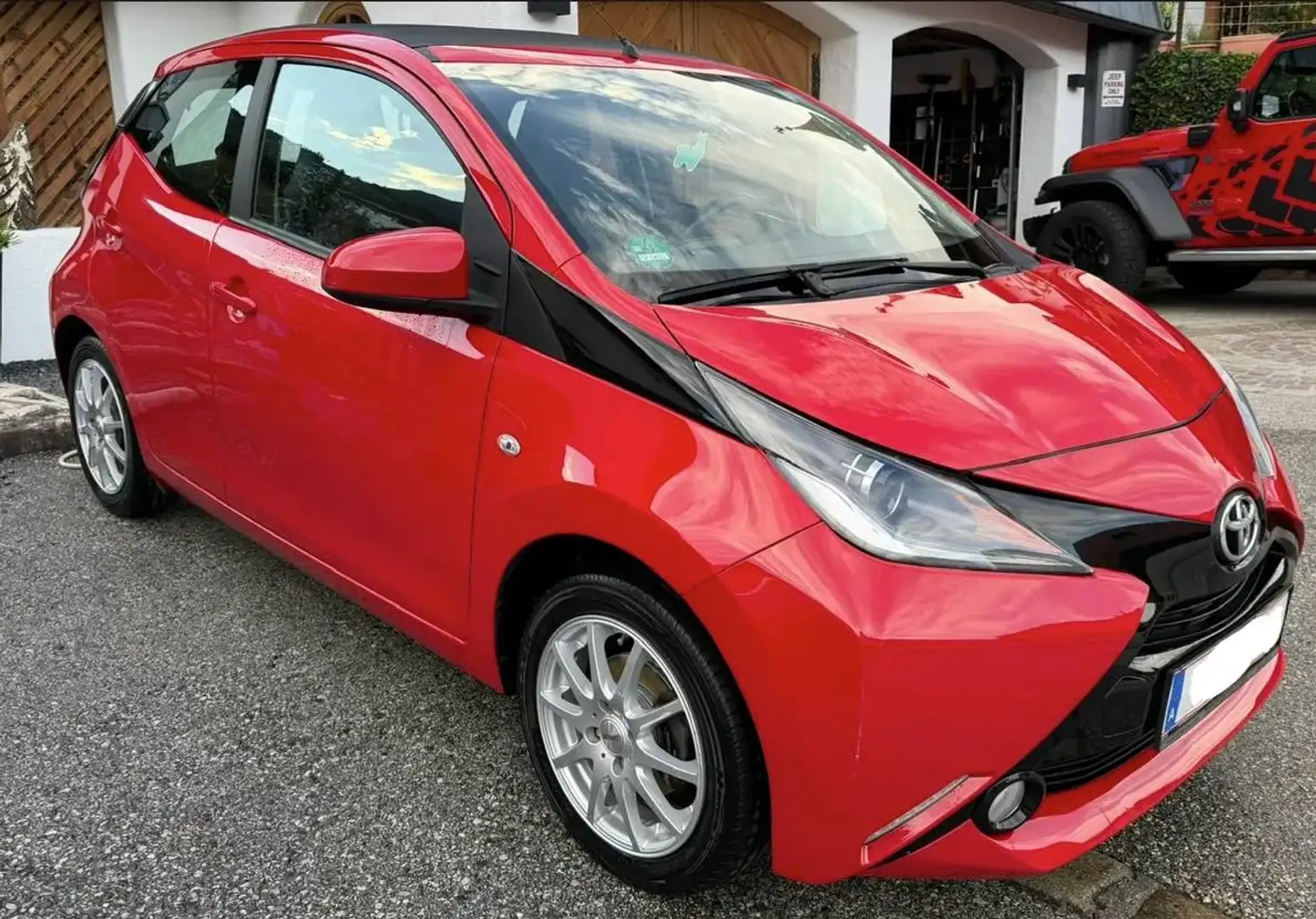 Toyota Aygo Aygo 1,0 VVT-i x Rot - 2