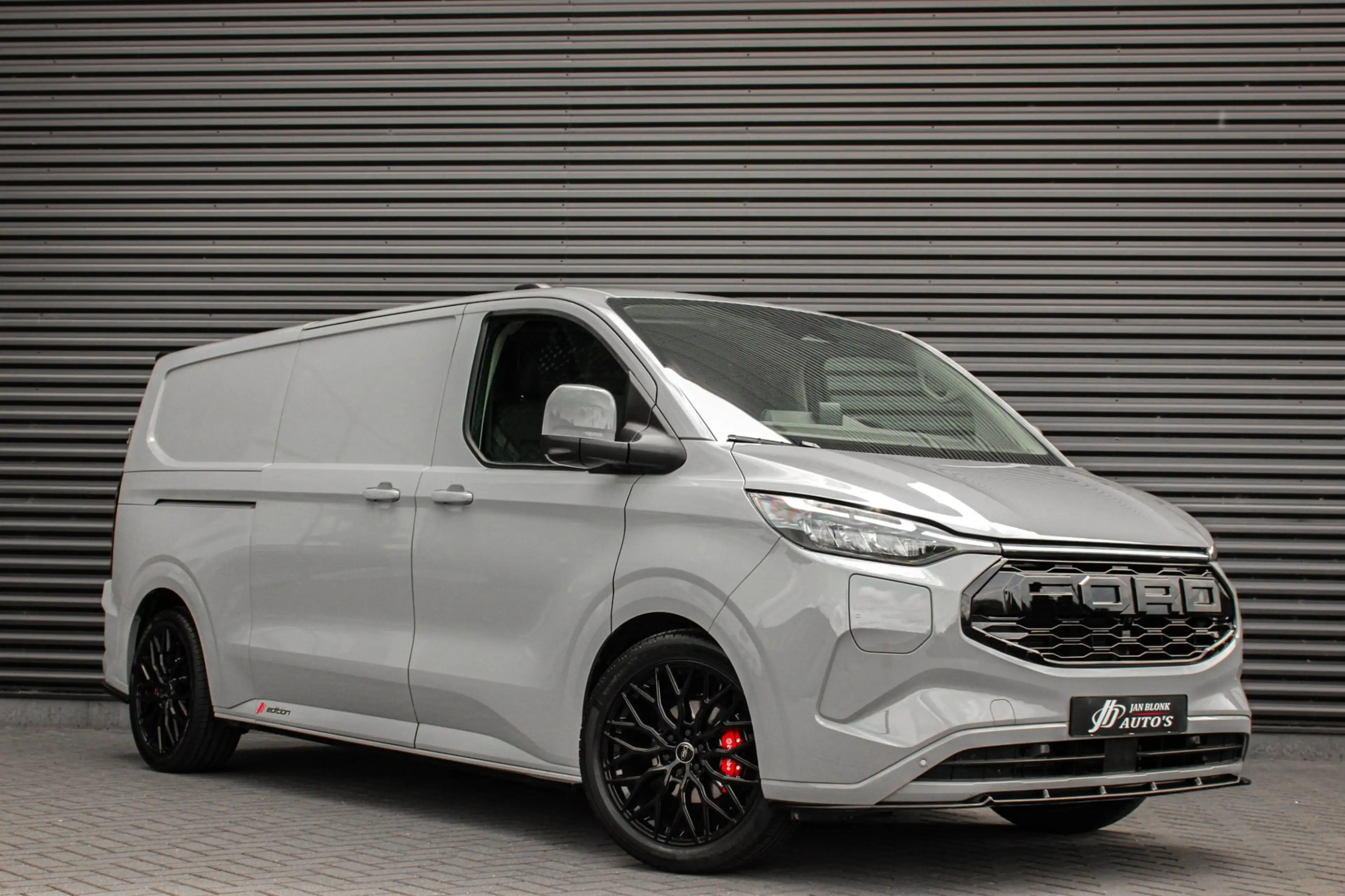 Ford E-Transit Cust. 340 L2H1 Limited 71 kWh 218PK / JB- EDITON / — photo 2