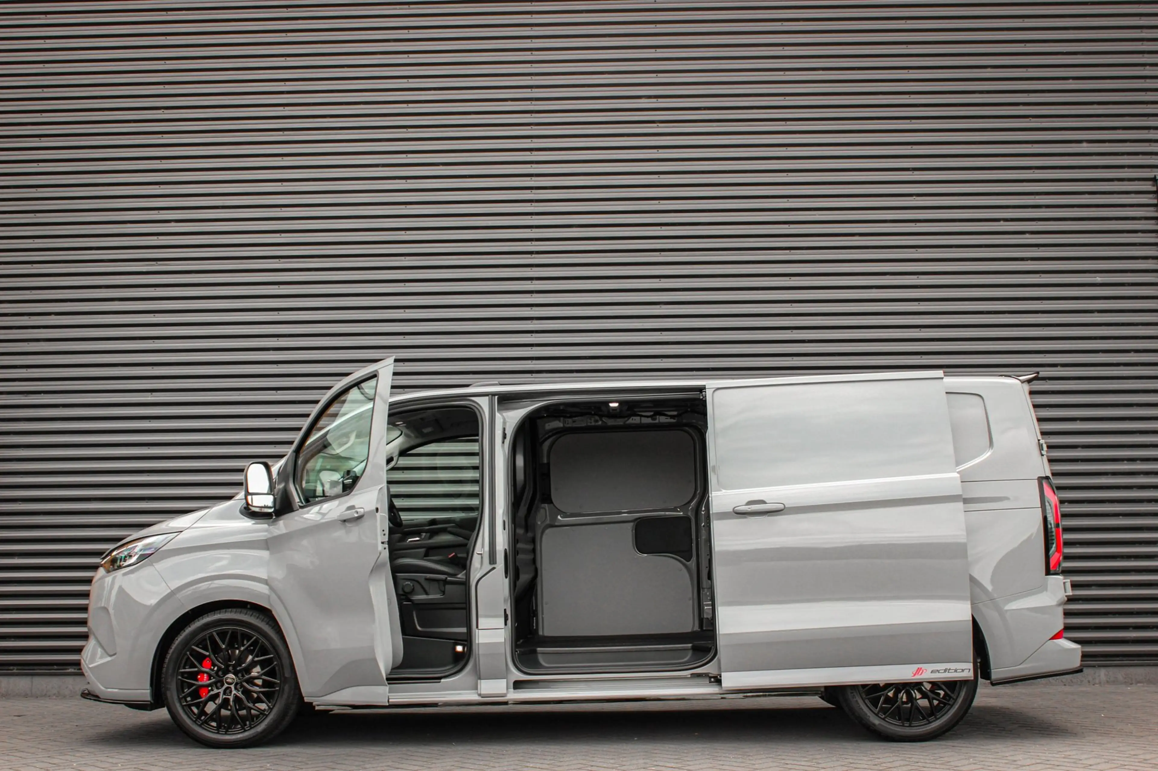 Ford E-Transit Cust. 340 L2H1 Limited 71 kWh 218PK / JB- EDITON / — photo 7