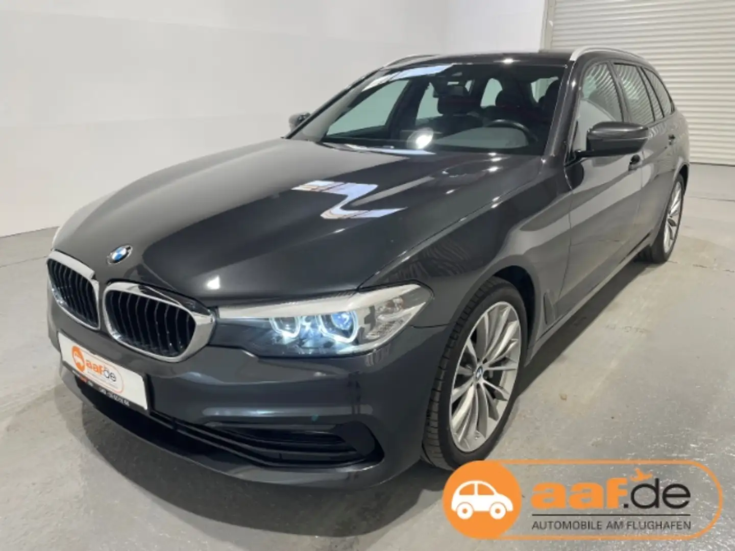 BMW 530 i Touring xDrive Sport Line EU6d-T LED Navi Sports Gri - 1