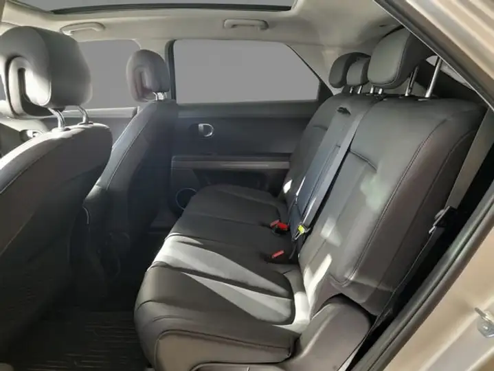 Hyundai Ioniq 2023, foto 5