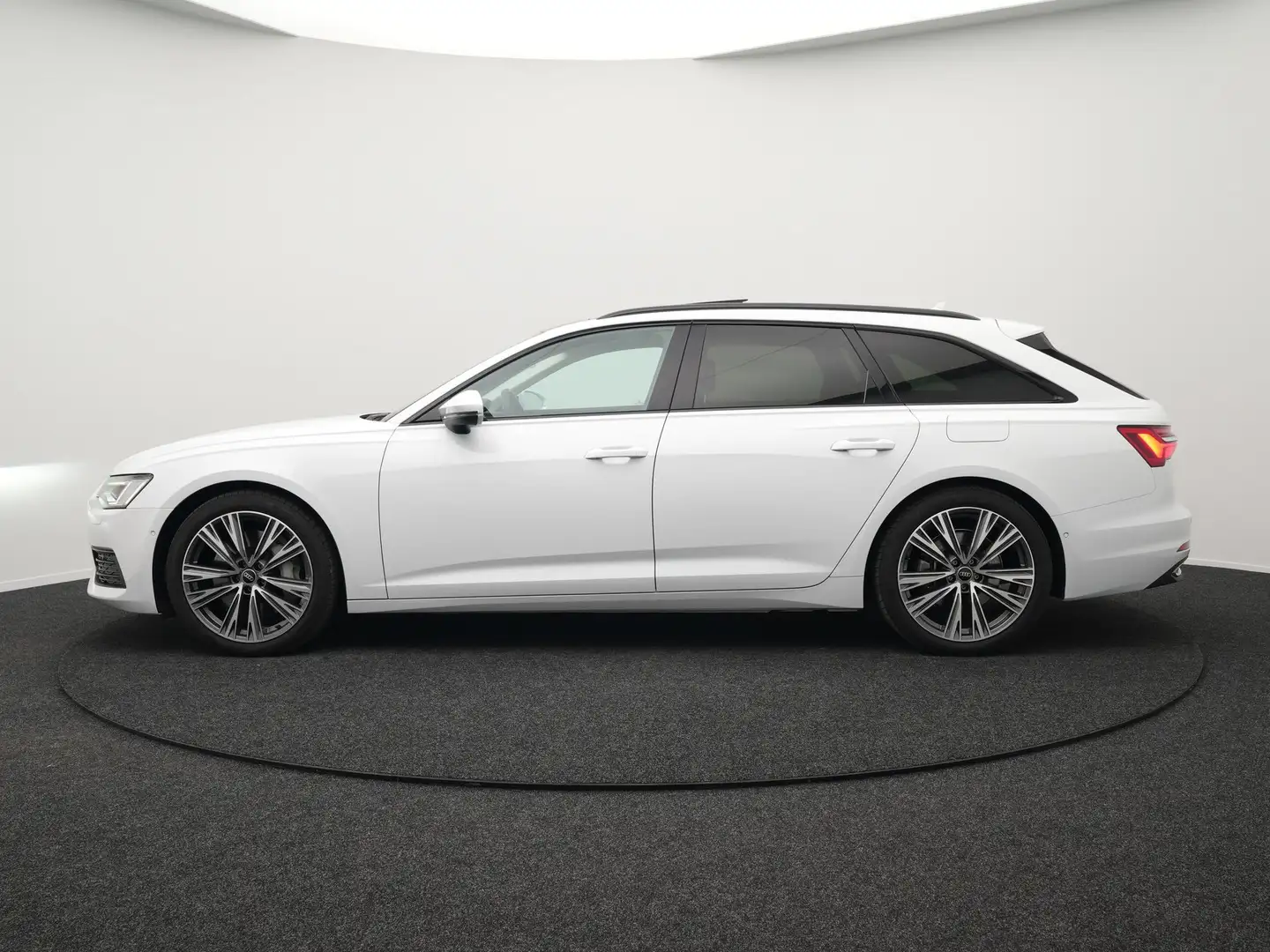 Audi A6 Avant 50 TFSI e quattro S edition Plug in Hybrid P White - 2
