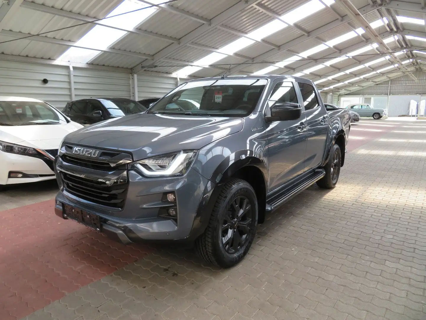 Isuzu D-Max Double Cab 4WD V-CROSS Gris - 1