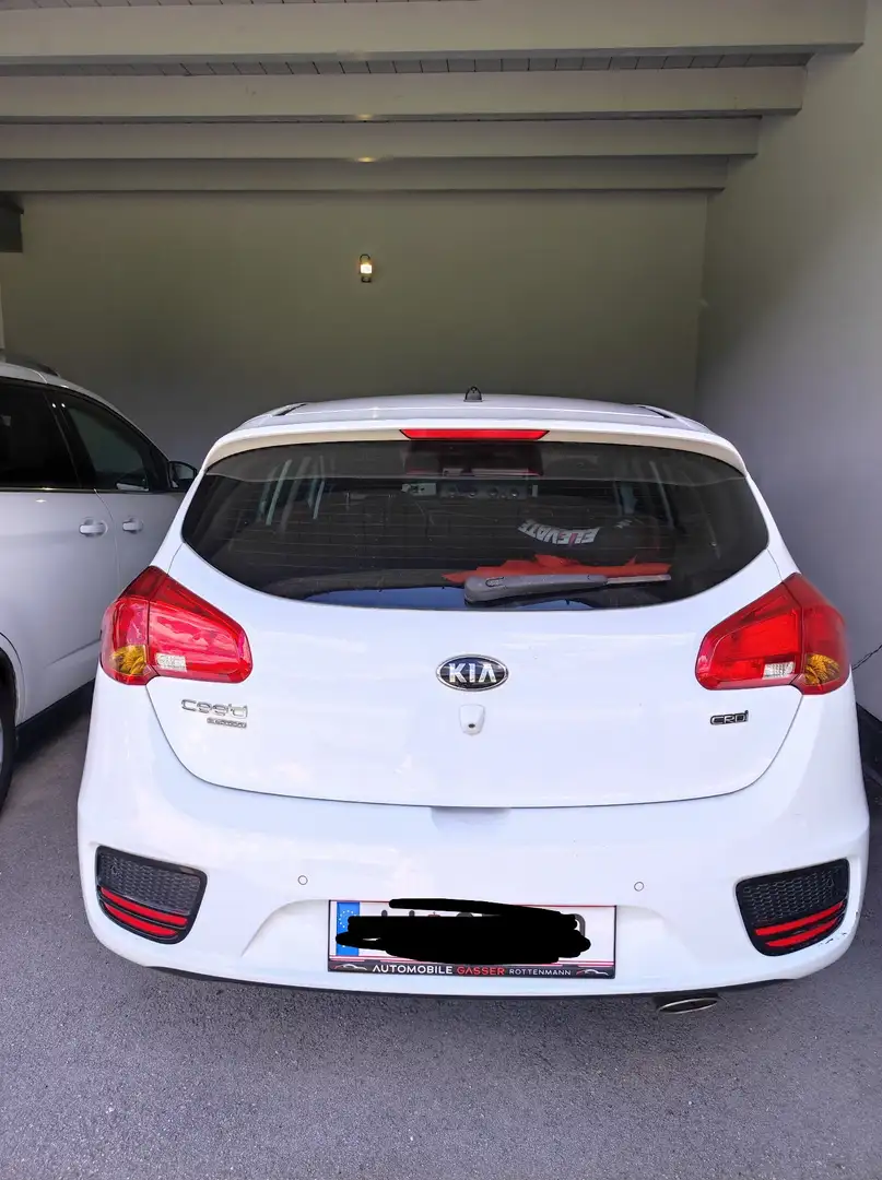 Kia Ceed / cee'd 1.4 CRDi 90 Spirit - 1