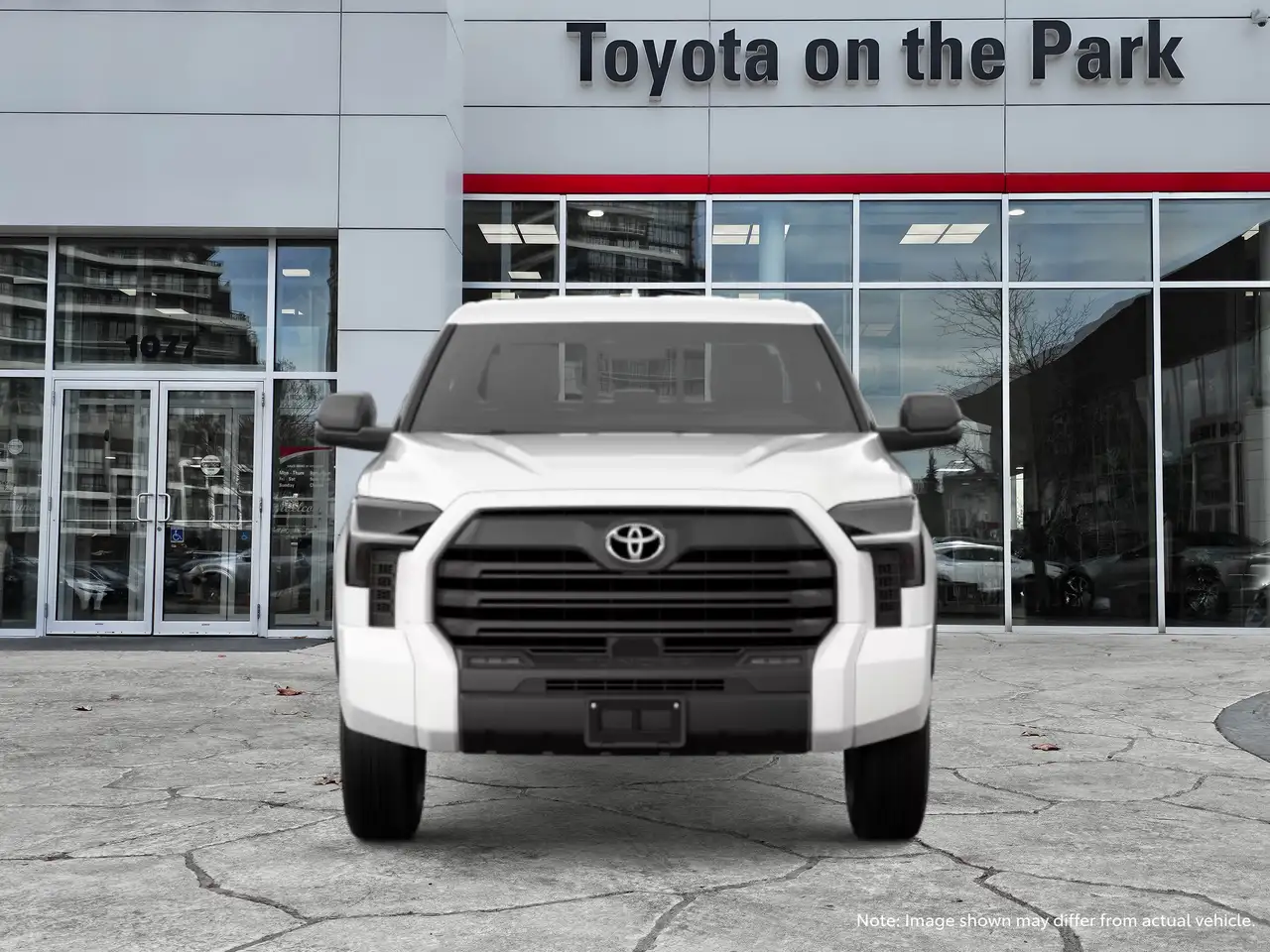 Toyota Tundra снимка Toyota Tundra