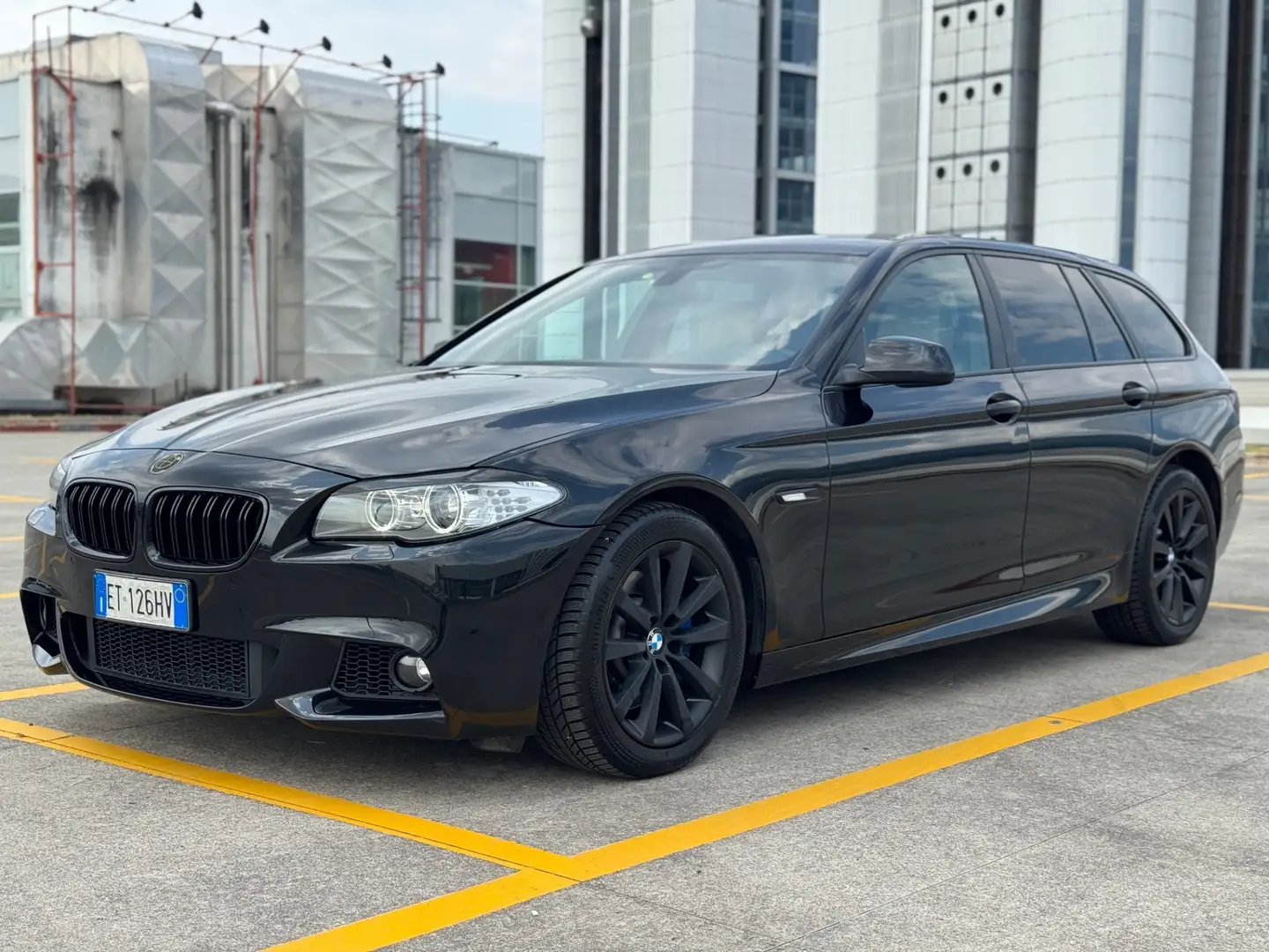 BMW 525 525d xDrive Touring Msport Nero - 2