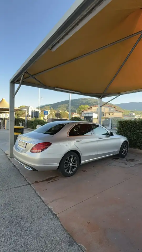 Mercedes-Benz C 220