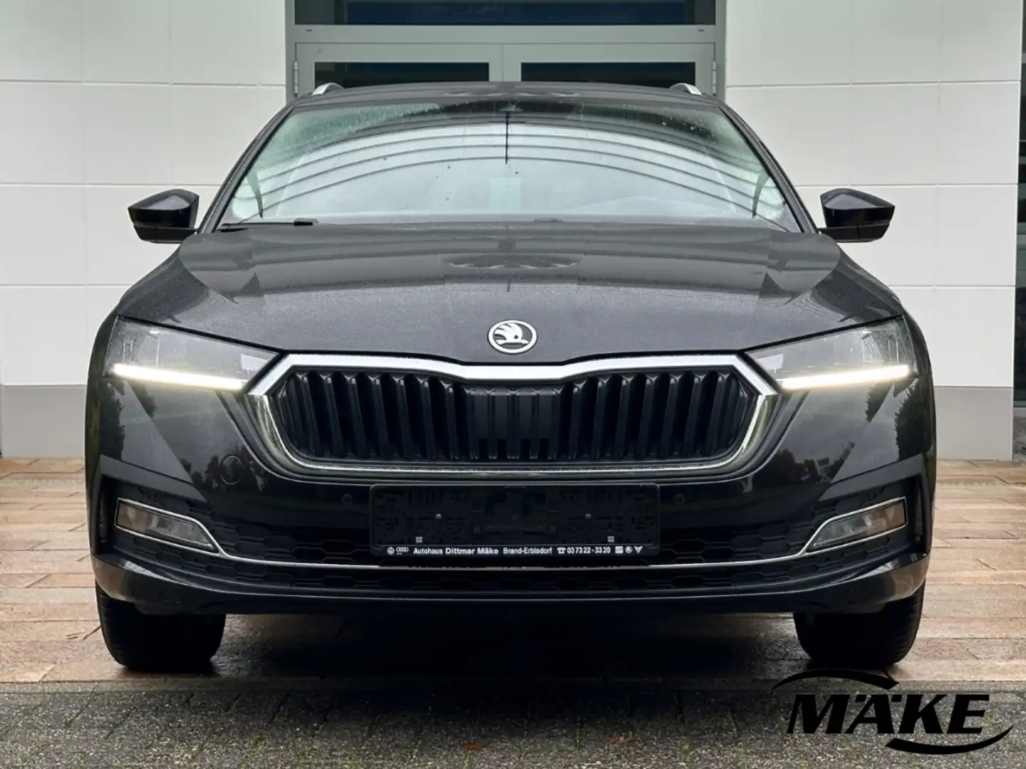 Skoda Octavia Combi Style 2.0 TSI 4x4 DSG ACC AHZV LED NAVI RFK Schwarz - 2