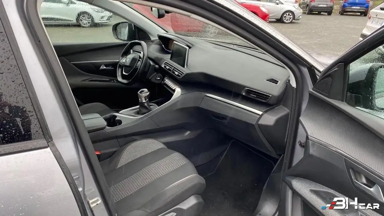 Peugeot 3008 3008 — photo 17