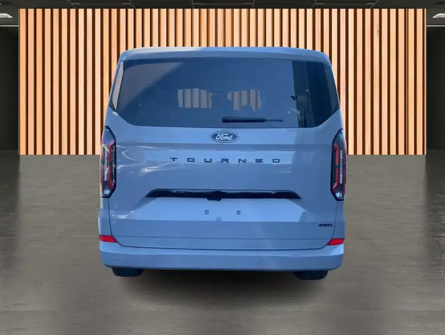 Ford Tourneo Custom view 8