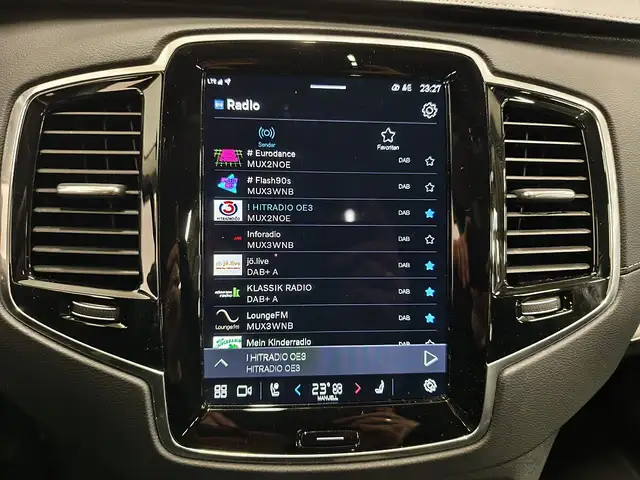 Volvo XC90 TD B5 AWD-ALLRAD, 7.Sitz, MEGA-VOLL Ansicht 48