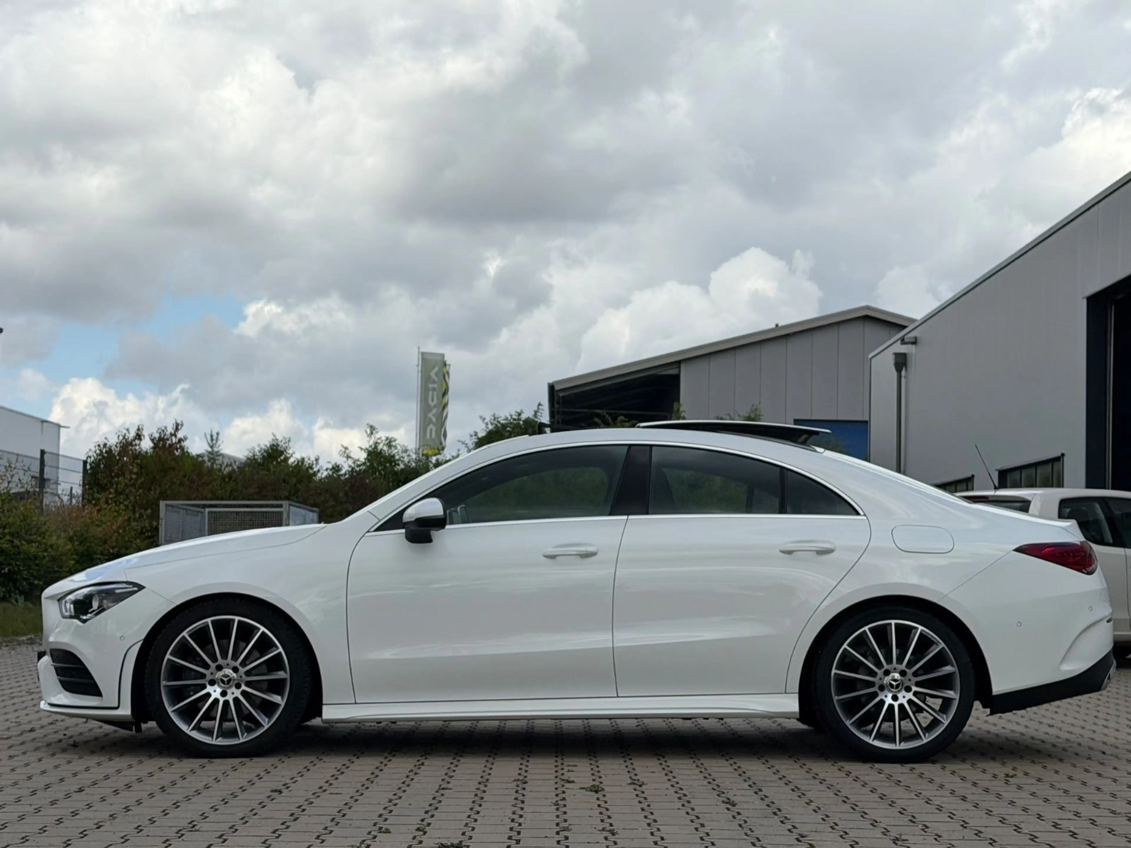 Mercedes-Benz CLA 220 AMG Pano Wide Kam Ambiente 19" LED SHZ — photo 8